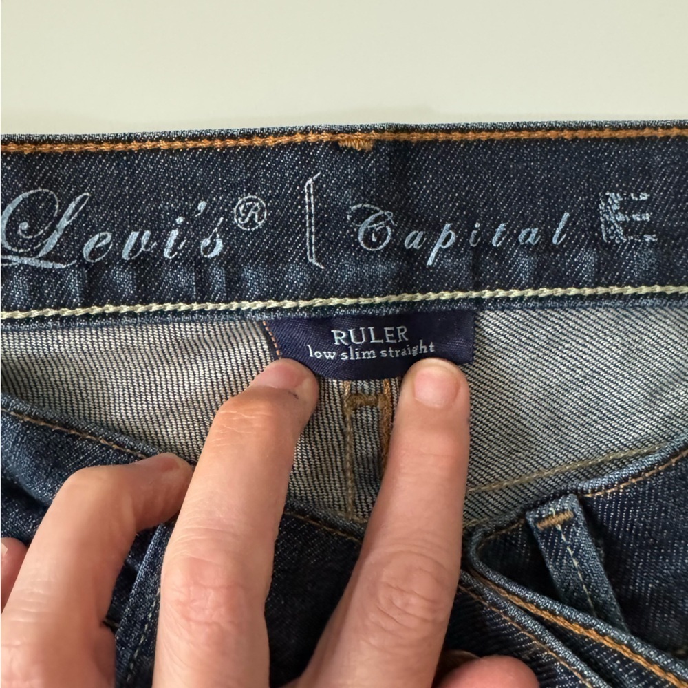 Levi’s Capital E Ruler Low Rise Slim Straight Premium Denim Jeans Women’s sz 28 - Picture 8 of 13